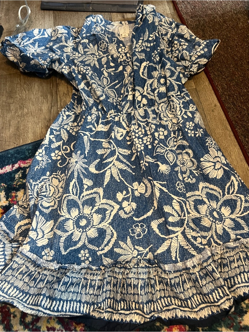 Joie blue and white floral dress size 8
